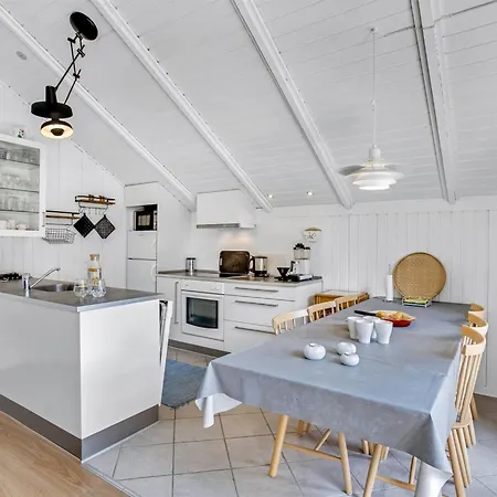 Egbert - 900m From The Sea By Interhome Feriehus *